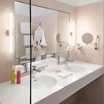 The Mandala Hotel 4*