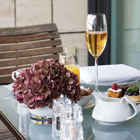 Отель The Mandala