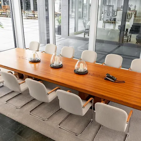 Отель The Mandala 4*