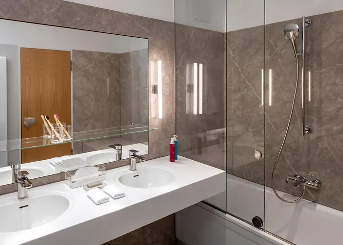 曼陀罗套房酒店 酒店