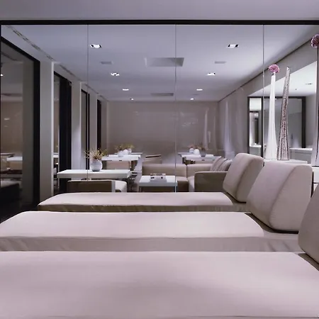 Hotel The Mandala 4*