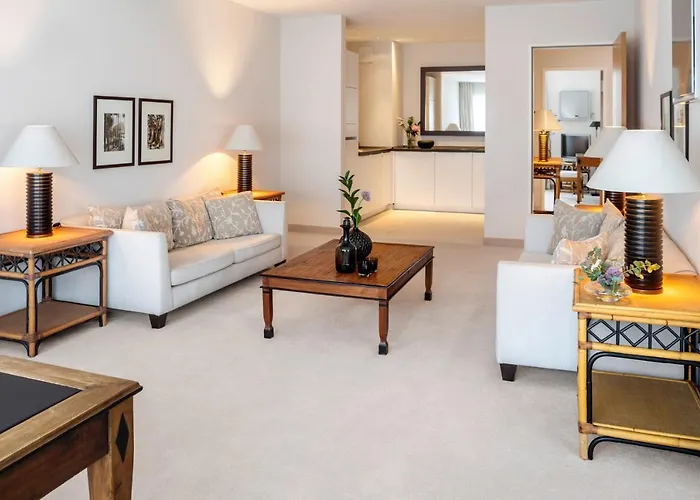 호텔 만다라 스위트