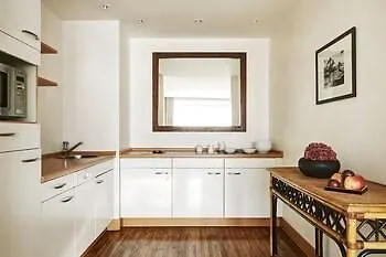 만다라 스위트 호텔